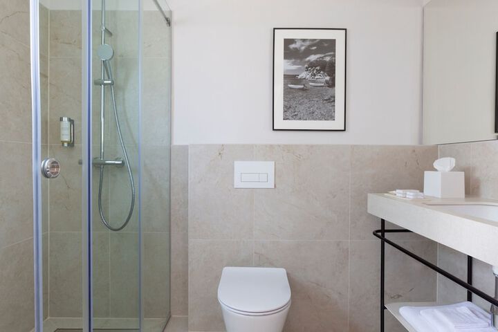 Bathroom Interior Photo