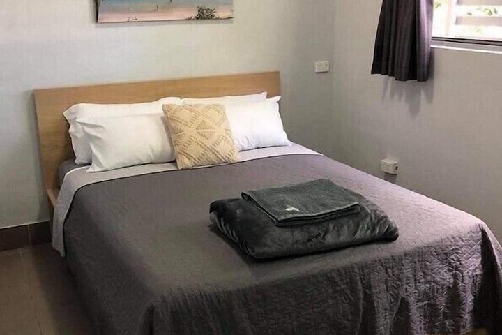 Room 10 of 52