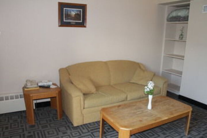 Room 26 of 37