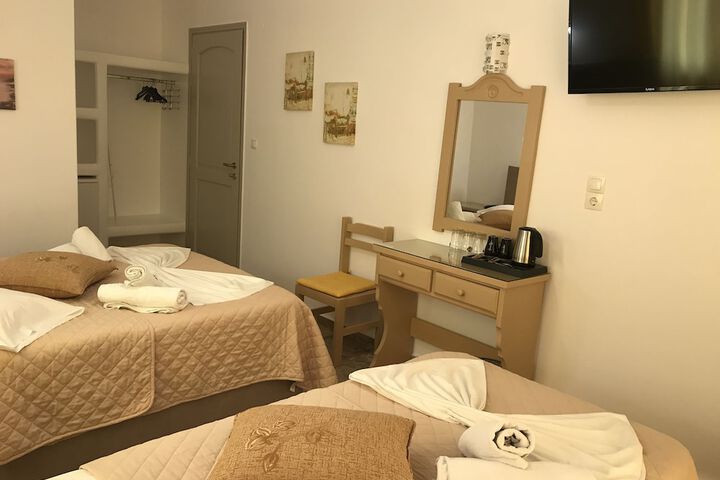 Room 17 of 39