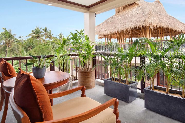 Terrace/Patio 144 of 146