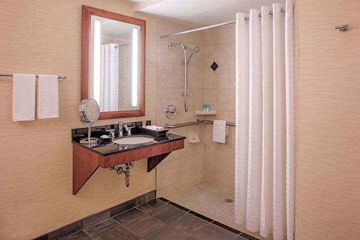 Bathroom shower