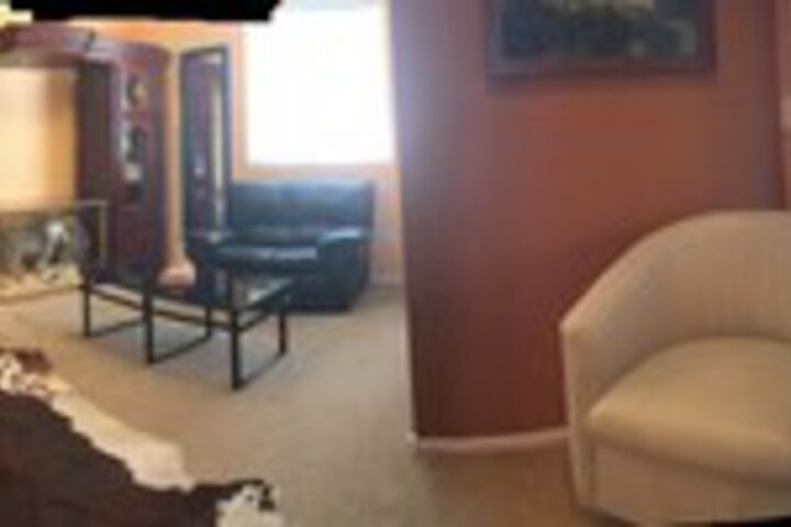 Room 32 of 39