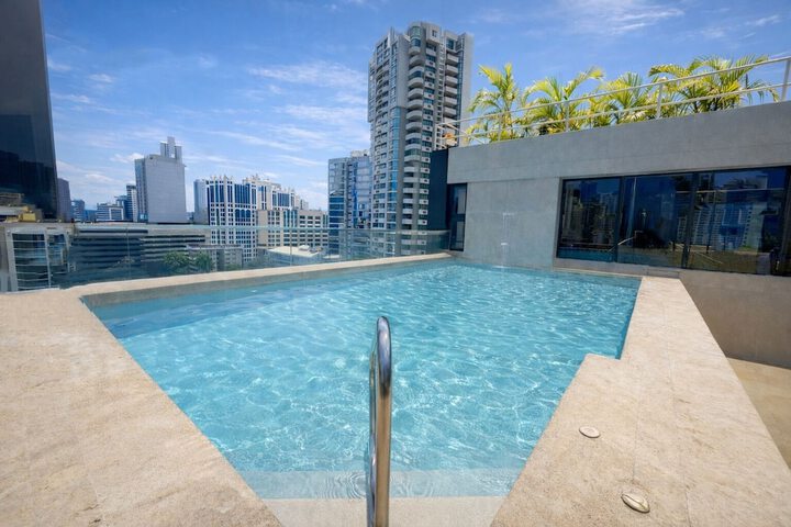 Pool 71 of 93