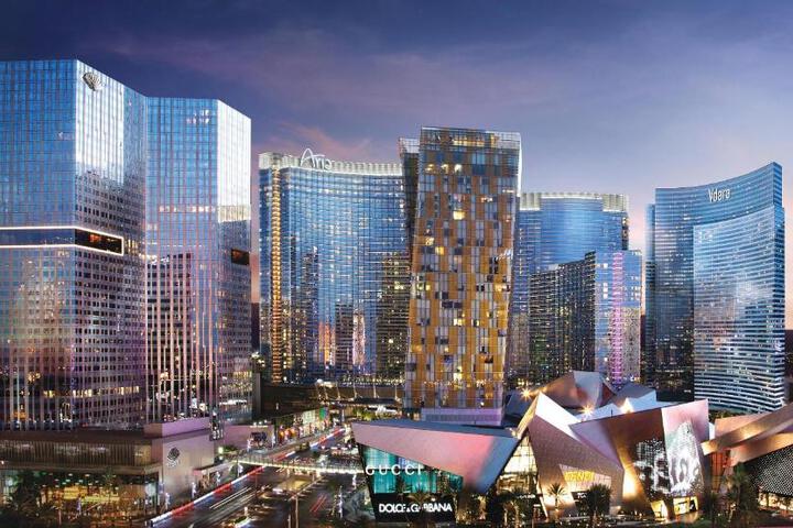 Exterior of Gorgeous Suite Vdara 22nd FLR - POOL View - FREE Valet
