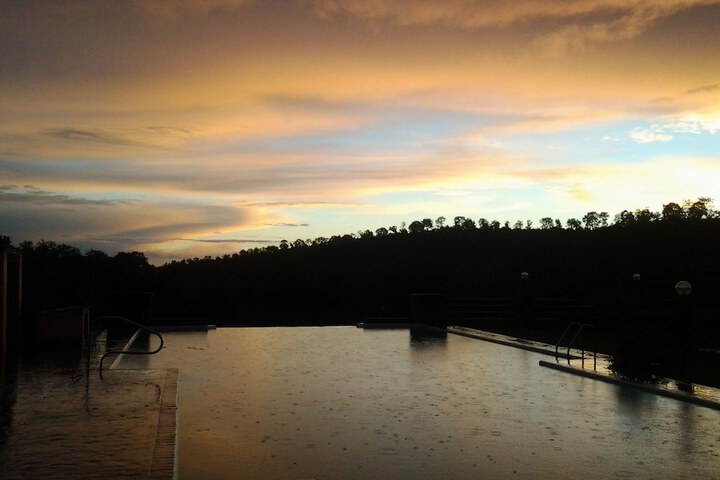 Hotel Pool