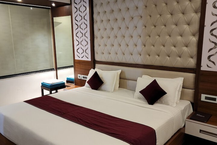 Room 12 of 56