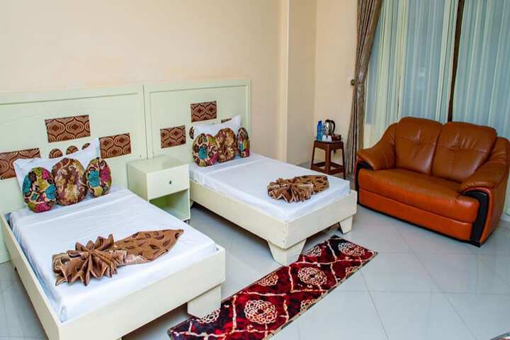 Room 10 of 67