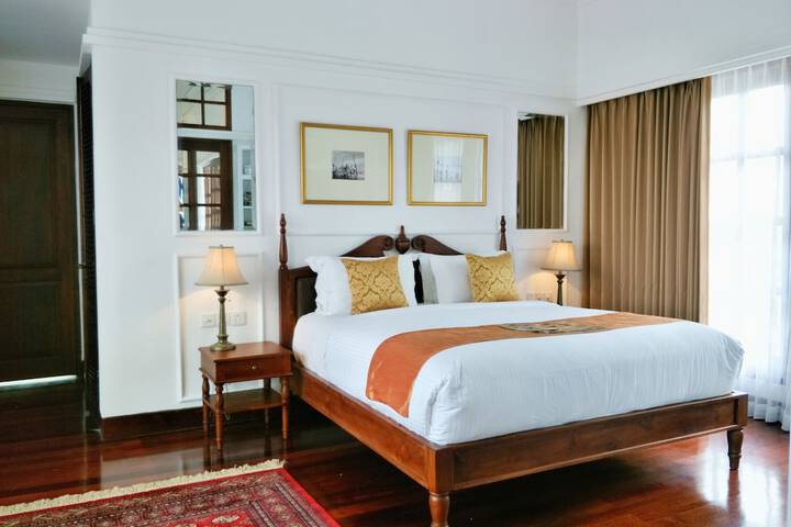 Room 10 of 64