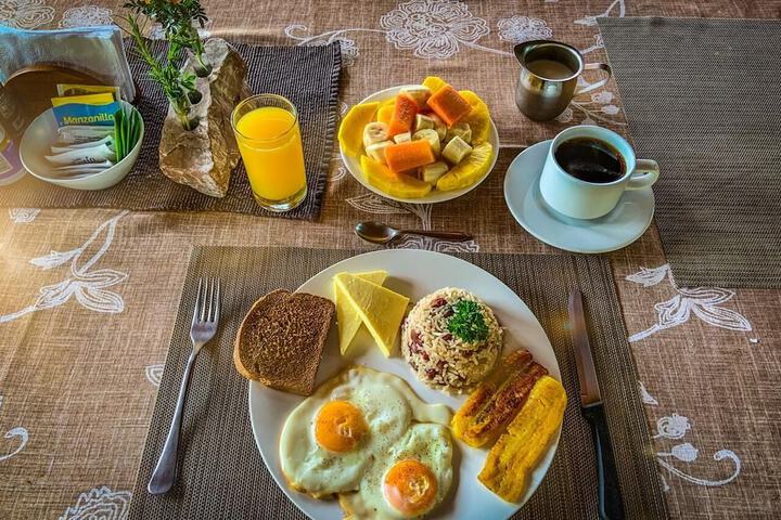 Breakfast/Coffee Service 18 of 28
