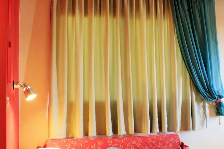Room 14 of 107