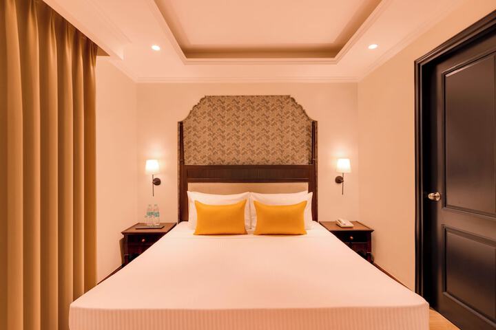 Room 6 of 49
