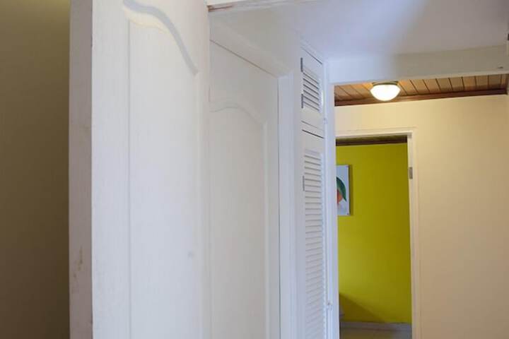 Room 15 of 23