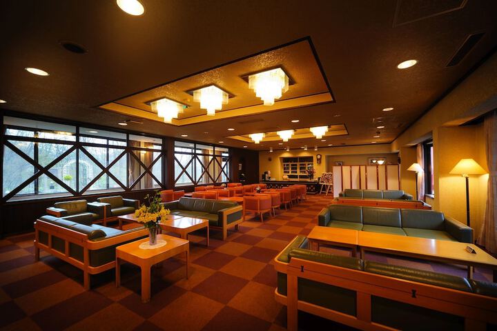 Hotel Interior 4 of 37