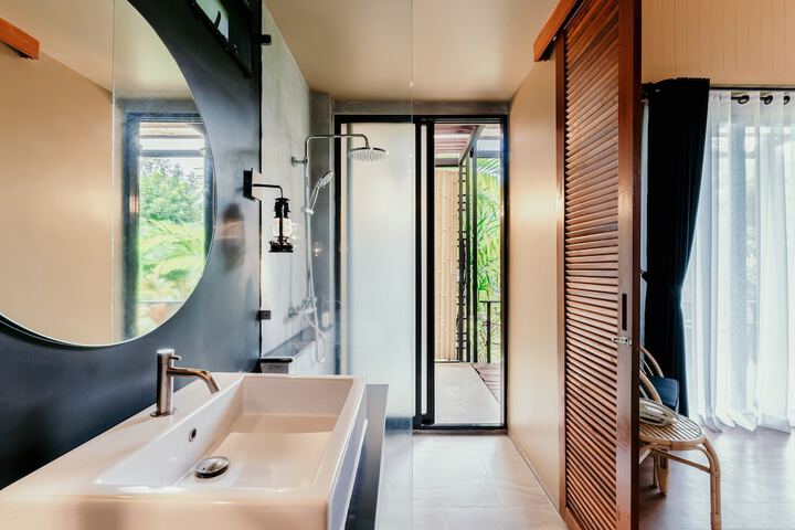 Bathroom Interior Photo