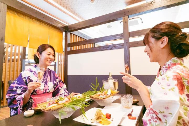 Restaurants