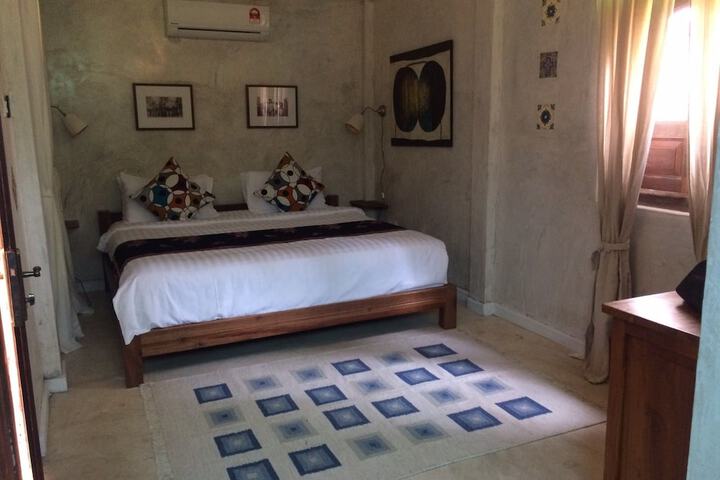 Room 9 of 62