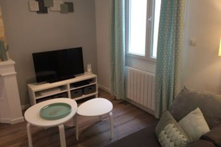 Room 13 of 15