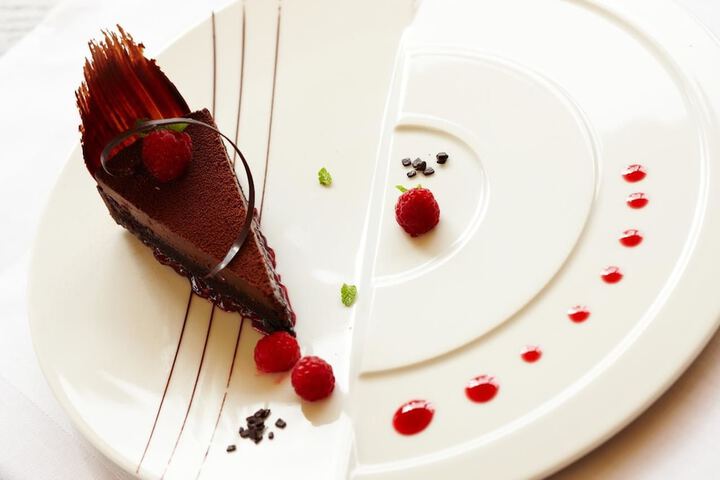 Dining 84 of 123