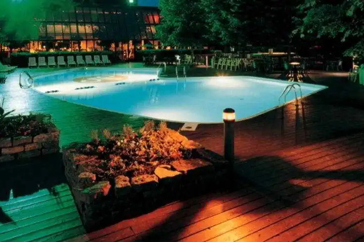 Pool 3 of 4