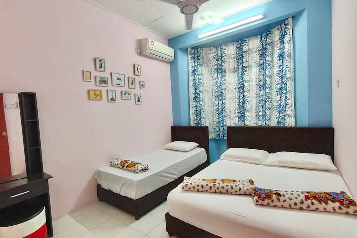 Room 15 of 21