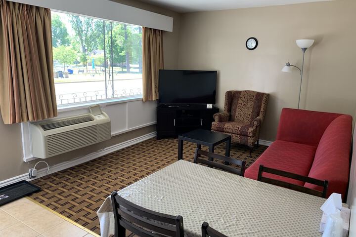 Room 28 of 56