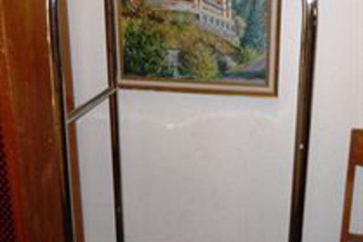 Hotel 76 of 108