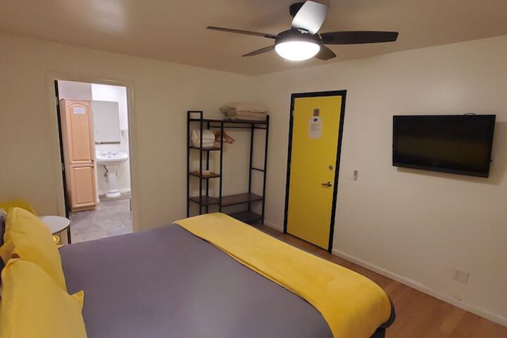 Room 7 of 52