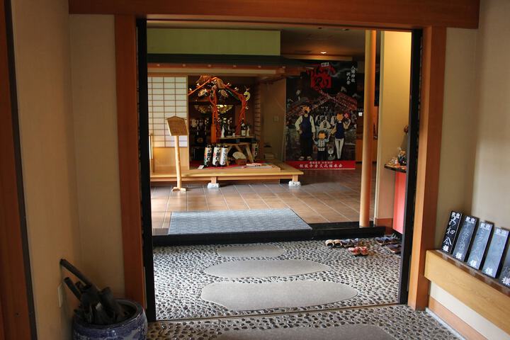 Interior entrance