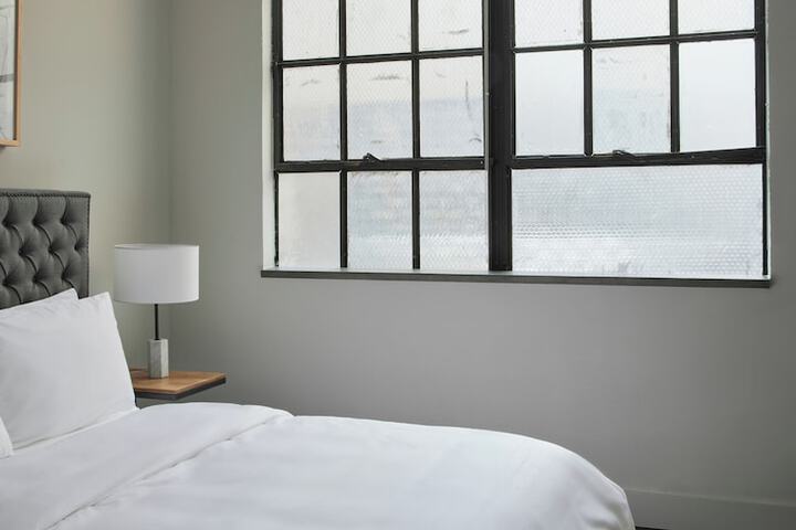 Room 2 of 58