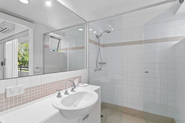 Clean Restrooms