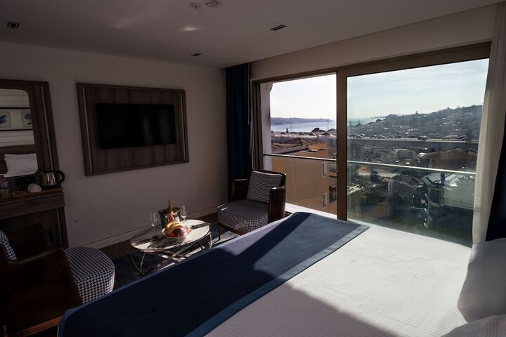 Room 55 of 127