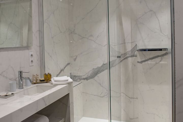 Bath Photo