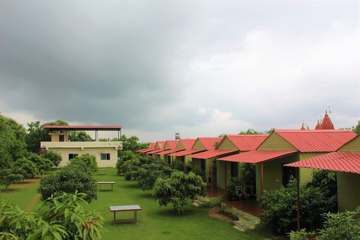 Hotel 52 of 60