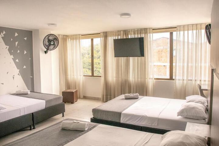 Room 9 of 22