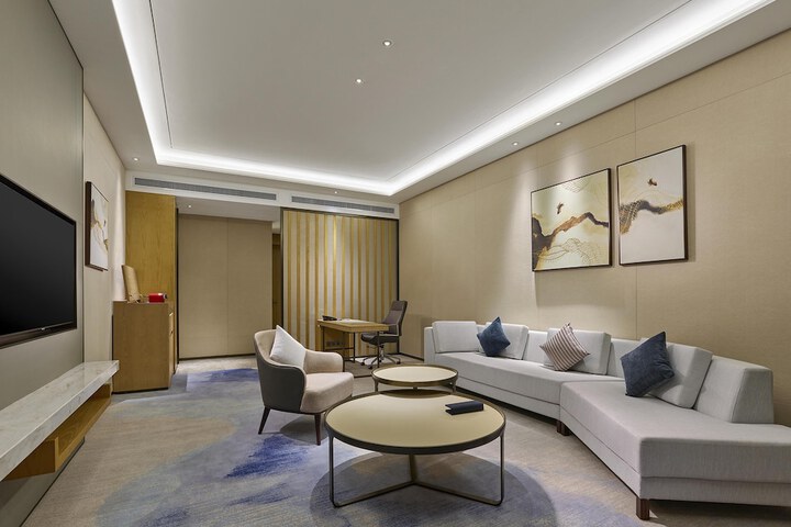 Room 21 of 58