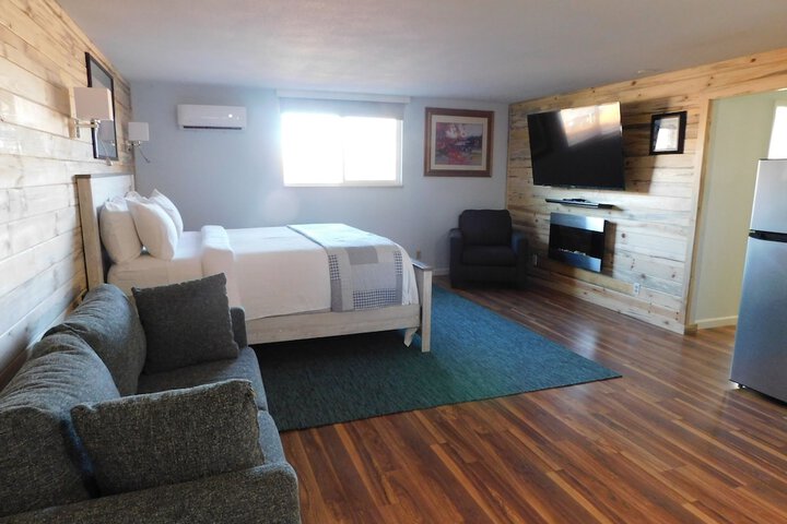 Room 15 of 125