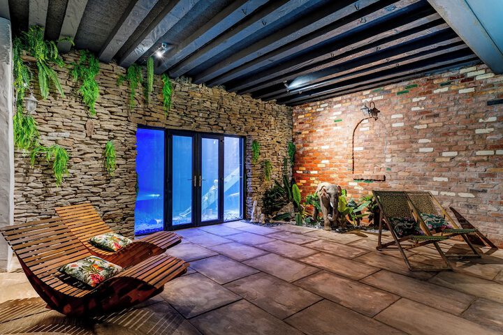 Pool 14 of 22