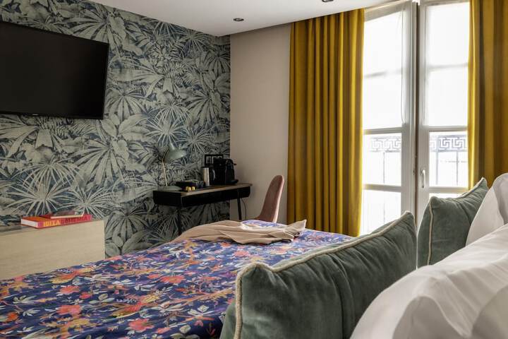 Room 41 of 85