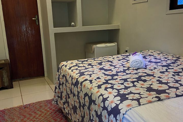 Room 11 of 76