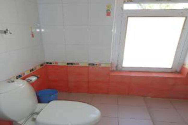 Room 18 of 21