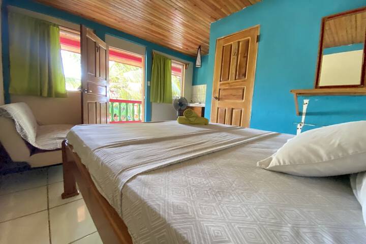 Room 13 of 65