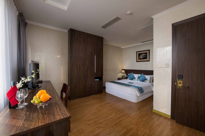 Room 7 of 45