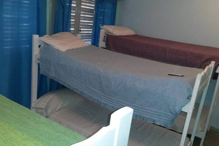 Room 20 of 33