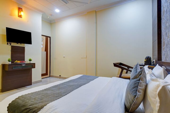 Room 8 of 46