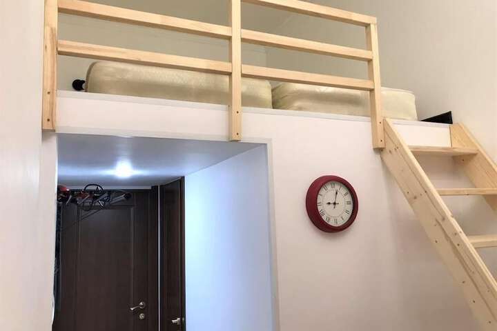 Room 20 of 33