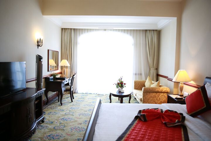 Room 12 of 61