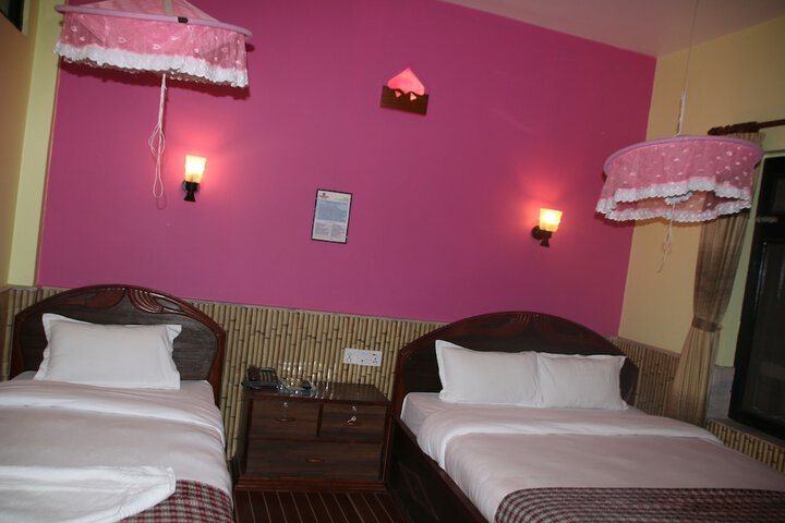 Room 8 of 41