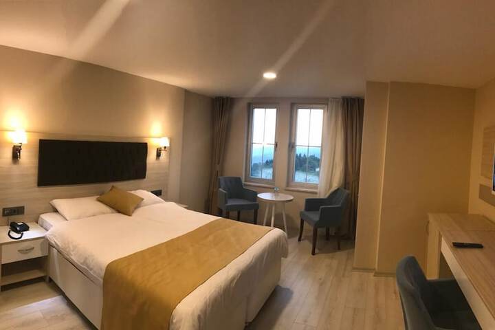 Room 16 of 43