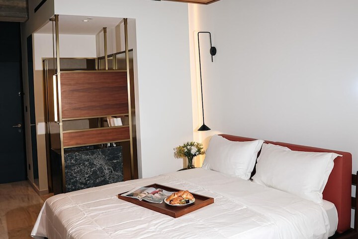 Room 22 of 52